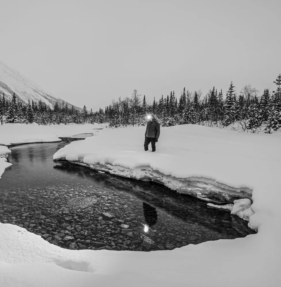 Monochrom. Przenikająca piękność Rosji w czarno-białych fotografiach Iwana Demientiewskiego